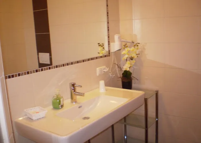 Πανσιόν Feldschlange