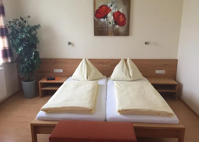 Feldschlange بيت ضيافة 3*